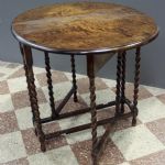 967 1365 DROP-LEAF TABLE